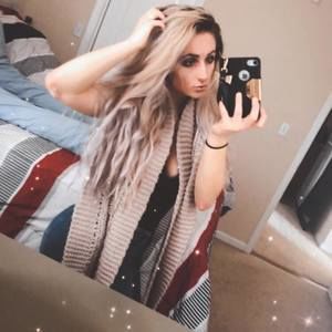 Meet your Posher, Dierra